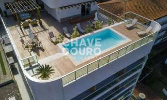 Imagem 2: Apartamento com 2 suítes e varanda para venda no Alto Teresópolis RJ