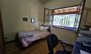 Imagem 7: Casa em condomínio; 4 quartos e vistas para Mulher de Pedra!