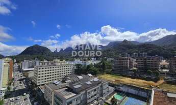 Imagem 3: Apartamento com varanda, 2quartos (sendo 1suíte) +1quarto reversível e vaga, para venda no