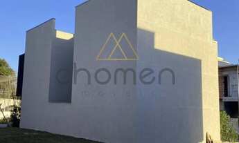 Imagem 3: Sobrado novo em condomínio fechado no Santa Cândida à venda com 2 suítes e 4 vagas de gara