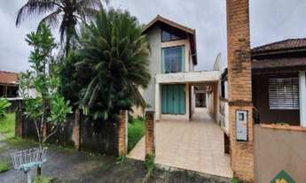 Imagem: Casa com 3 quartos, 588,00m², à venda