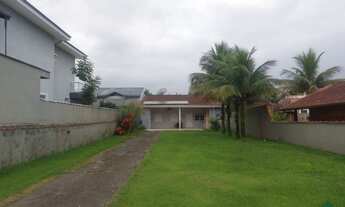 Imagem 2: Casa à venda em Bertioga, Morada da Praia, com 3 quartos, 120m²