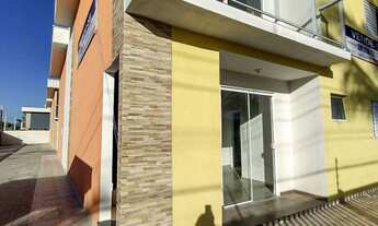 Imagem: Casa com 2 quartos, 80,00m², à venda em