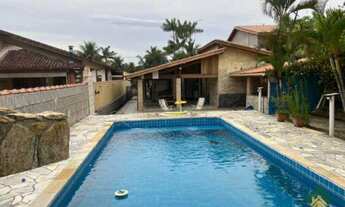 Imagem: Casa com 3 quartos, 110m², à venda em