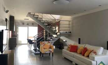 Imagem: Casa com 3 quartos, 210m², à venda em