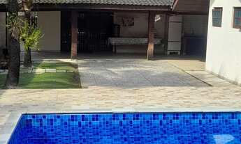 Imagem: Casa com 3 quartos, 215m², à venda em