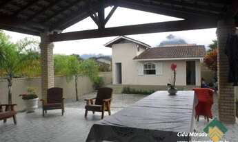 Imagem: Casa com 3 quartos, 190,00m², à venda