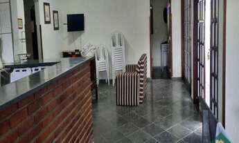 Imagem: Casa com 4 quartos, 237,00m², à venda