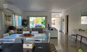 Imagem: Casa com 4 quartos, 230m², à venda em