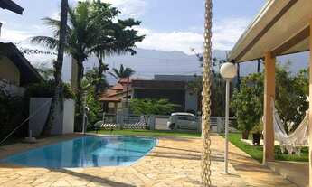 Imagem: Casa com 4 quartos, 504m², à venda em