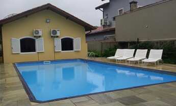 Imagem: Casa com 4 quartos, 504m², à venda em