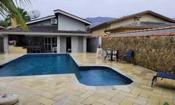 Imagem: Casa com 4 quartos, 210,00m², à venda