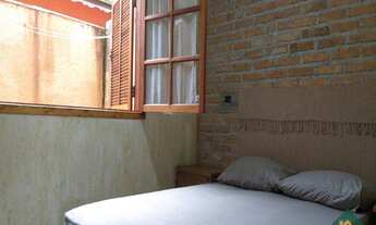 Imagem: Casa com 4 quartos, 220,00m², à venda