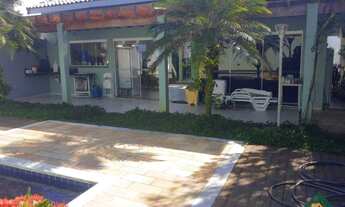 Imagem: Casa com 4 quartos, 253,00m², à venda