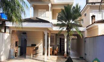 Imagem: Casa com 4 quartos, 404,00m², à venda