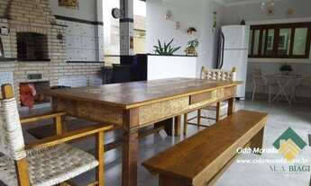 Imagem: Casa com 4 quartos, 658,00m², à venda