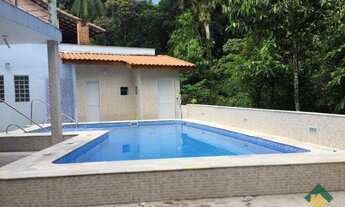 Imagem: Casa com 4 quartos, 373 00m², para locação