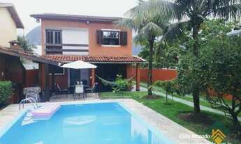 Imagem: Casa com 5 quartos, 320,00m², à venda