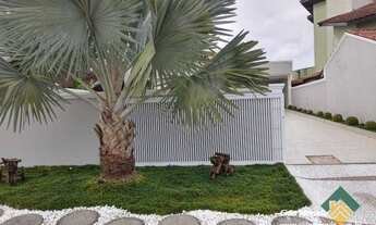 Imagem: Casa com 5 quartos, 260,00m², à venda