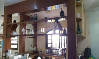 Imagem: Casa com 5 quartos, 420m², à venda em