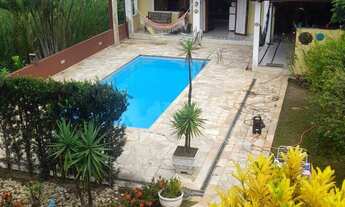 Imagem: Casa com 5 quartos, 360m², à venda em