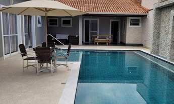 Imagem: Casa com 5 quartos, 504m², à venda em