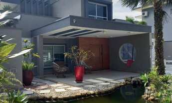 Imagem: Casa com 6 quartos, 600m², à venda em