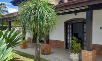 Imagem: Sobrado com 6 quartos, 390m², à venda