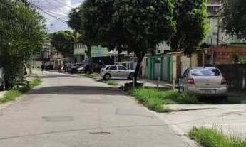 Imagem 3: Brás de Pina- Apto, Sala, Qto, Banh Social, Área, Vaga ( Aceita Carta