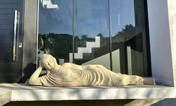 Imagem 3: Casa em condomínio, com 6 quartos, piscina de borda infinita, automatizada, vista para mat