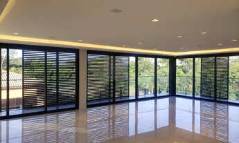 Imagem 6: Casa em condomínio, com 6 quartos, piscina de borda infinita, automatizada, vista para mat