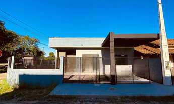 Imagem 2: Casa de Esquina Com 3 Quartos a apenas 270 metros da praia