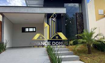 Imagem: Casa térrea no Condomínio Villagio Ipanema