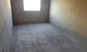 Imagem 4: Casa 2 quartos com suíte, varanda, quintal nos fundos e na frente com 2 vagas