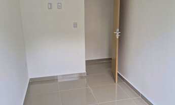 Imagem: Casa Duplex 2 quartos no Mutondo com area