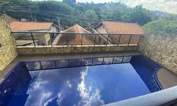 Imagem 2: Casa à venda em Embu das Artes, Maria Auxiliadora, com 3 quartos, 440,00m²