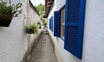 Imagem 4: Casa à venda em Embu das Artes, Centro, com 3 quartos, 250,00m²