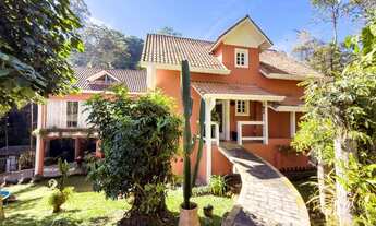 Imagem 3: Casa à venda em Embu das Artes, Chácaras Bartira, com 2 quartos, 330,00m²