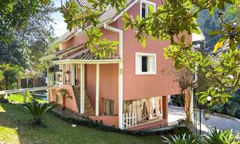 Imagem 6: Casa à venda em Embu das Artes, Chácaras Bartira, com 2 quartos, 330,00m²