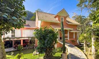 Imagem: Casa à venda em Embu das Artes, Chácaras