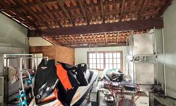 Imagem 5: Casa à venda em Embu das Artes, Jardim Sílvia, com 3 quartos, 172,33m²