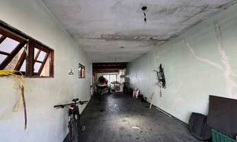 Imagem 3: Casa à venda em Embu das Artes, Jardim Sílvia, com 3 quartos, 172,33m²