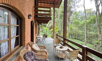 Imagem 5: Casa à venda em Embu das Artes, Caminho do Indio, com 3 quartos, 250,00m²