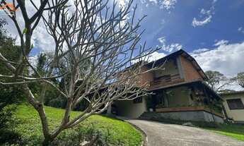 Imagem 3: Casa de condomínio à venda em Embu das Artes, Jardim dos Ipês, com 4 quartos, 409,92m²