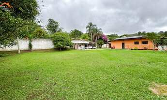 Imagem 2: Chácara à venda em Embu das Artes, Pindorama, com 4 quartos, 280,00m²