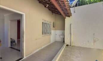 Imagem 2: Casa com 2 Quartos à Venda no Bairro Jabaraí em Guarapari/ES