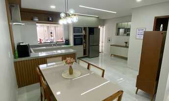 Imagem: Casa Duplex com 03 Quartos à Venda em Praia