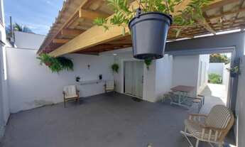 Imagem: Casa Duplex com 2 Suítes à Venda no Bairro