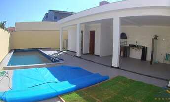 Imagem 2: Casa Duplex com 4 Suítes à Venda na Praia do Morro, Guarapari-ES