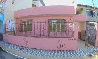 Imagem: Casa Linear com 03 Quartos à Venda no Centro